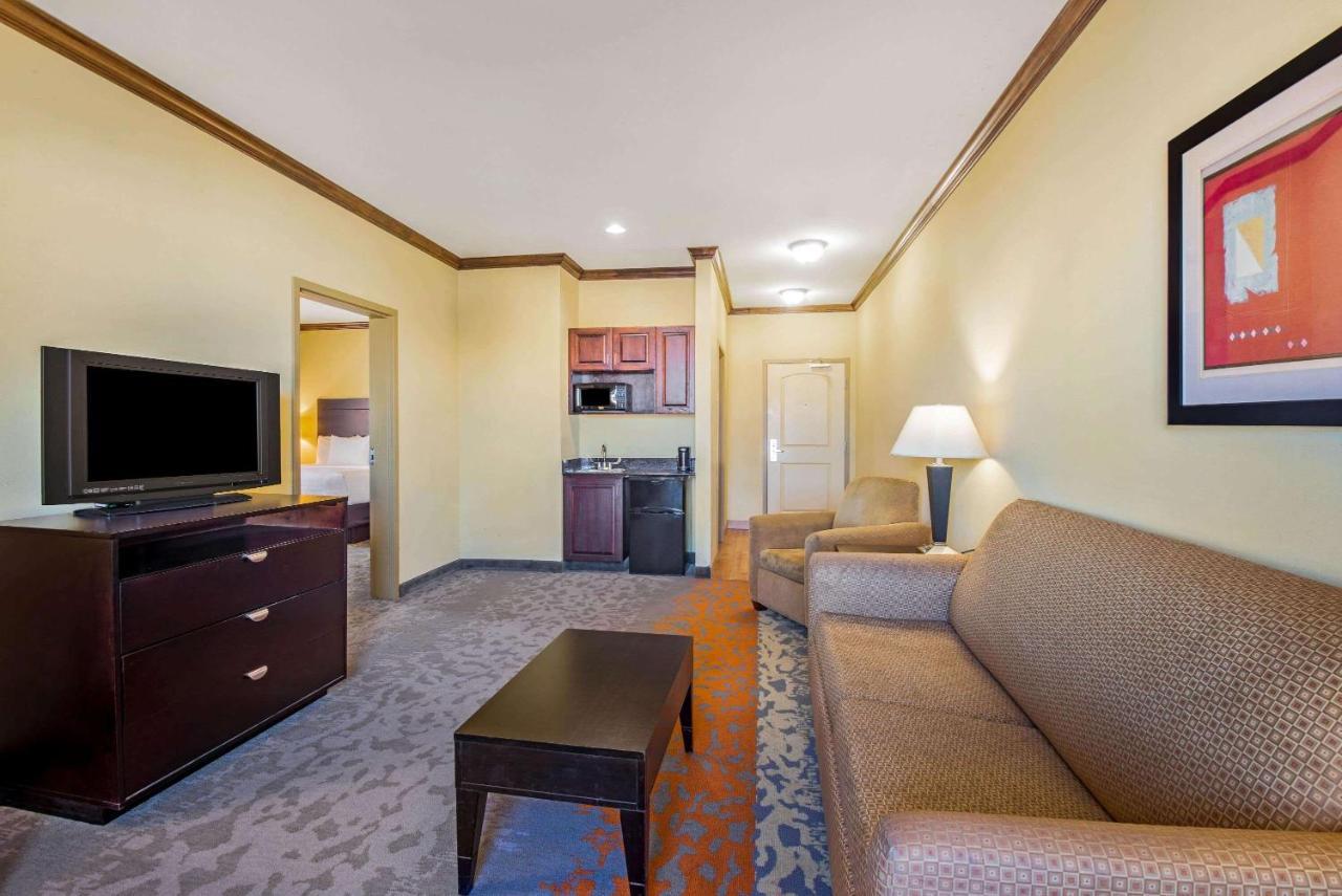 La Quinta By Wyndham Eastland Hotel Eksteriør billede