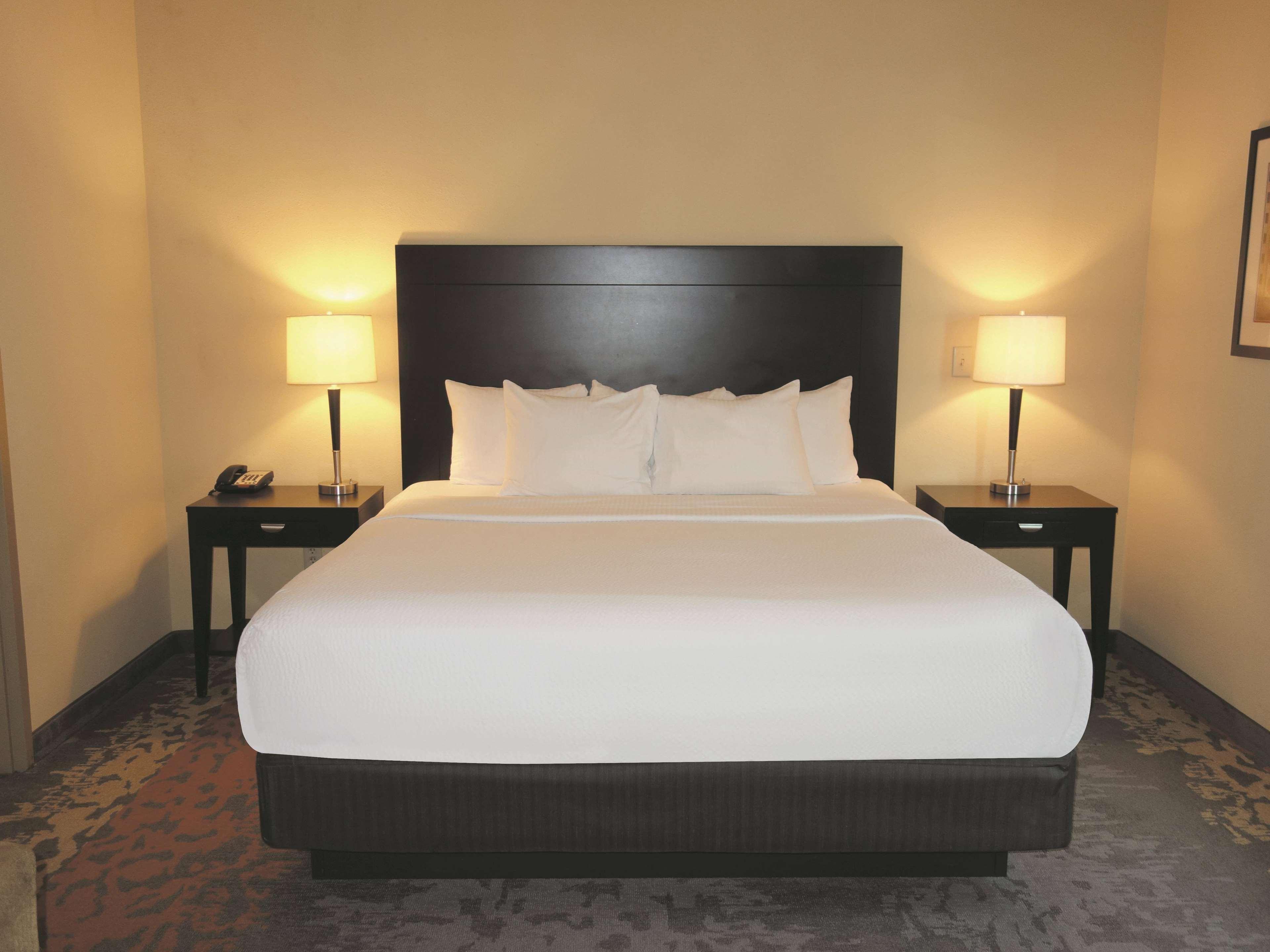 La Quinta By Wyndham Eastland Hotel Eksteriør billede