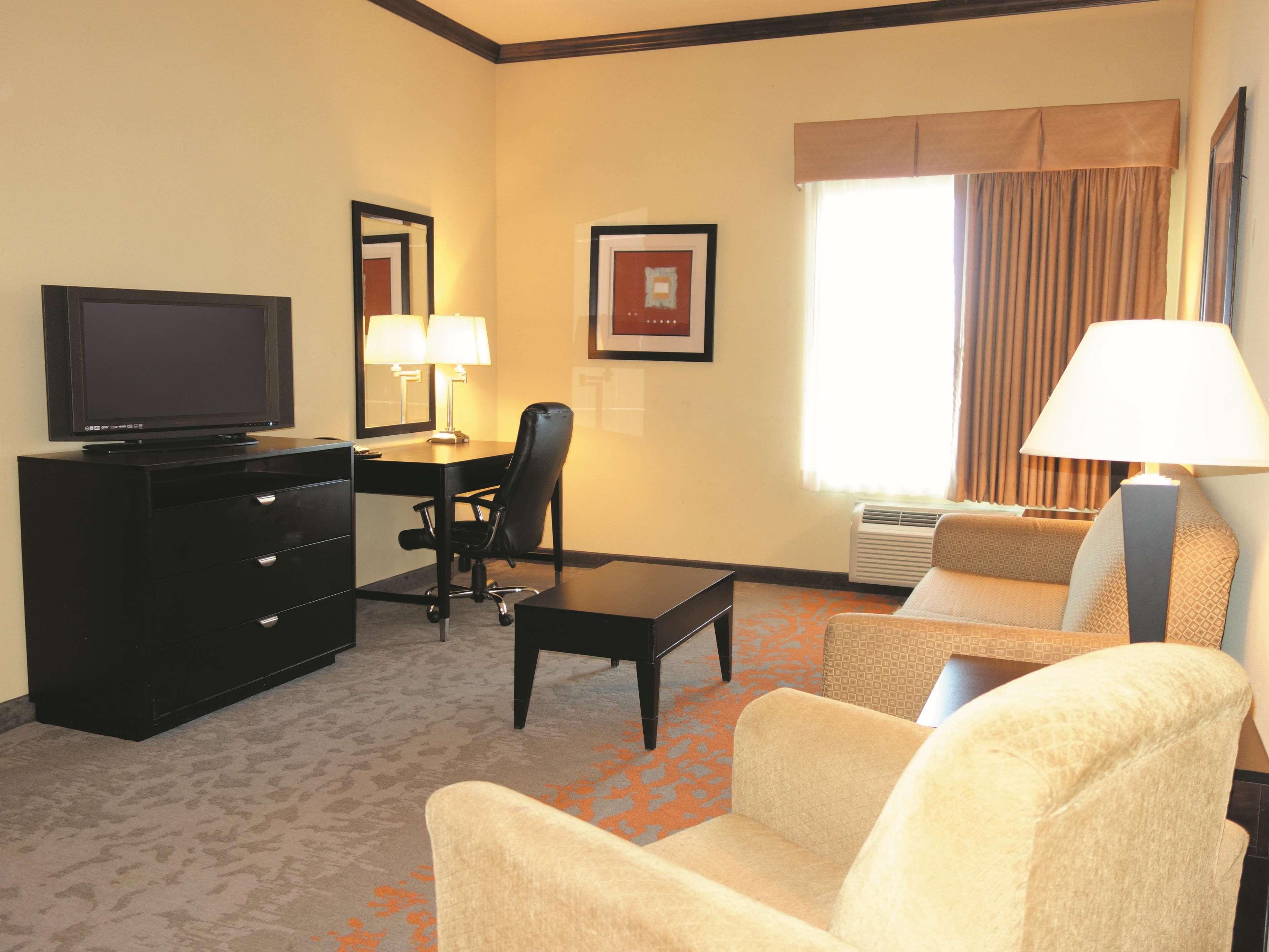 La Quinta By Wyndham Eastland Hotel Eksteriør billede