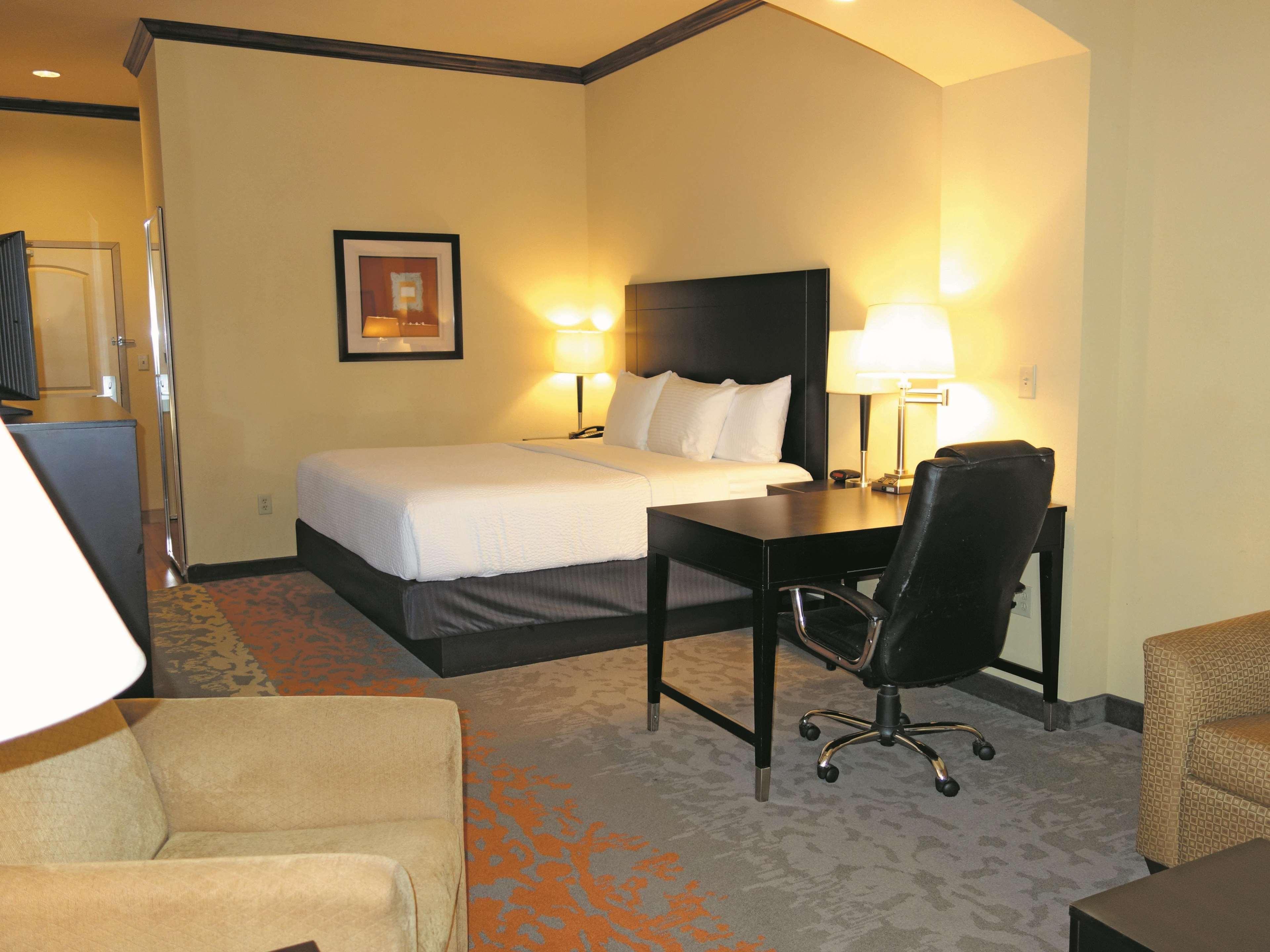 La Quinta By Wyndham Eastland Hotel Eksteriør billede